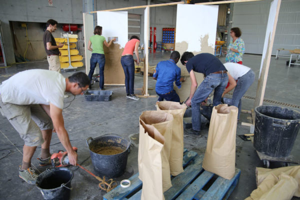 Les partenaires du projet Cycle Terre se sont retrouvés à Villefontaine aux Grands Ateliers pour suivre une formation conçue spécialement pour eux par amàco