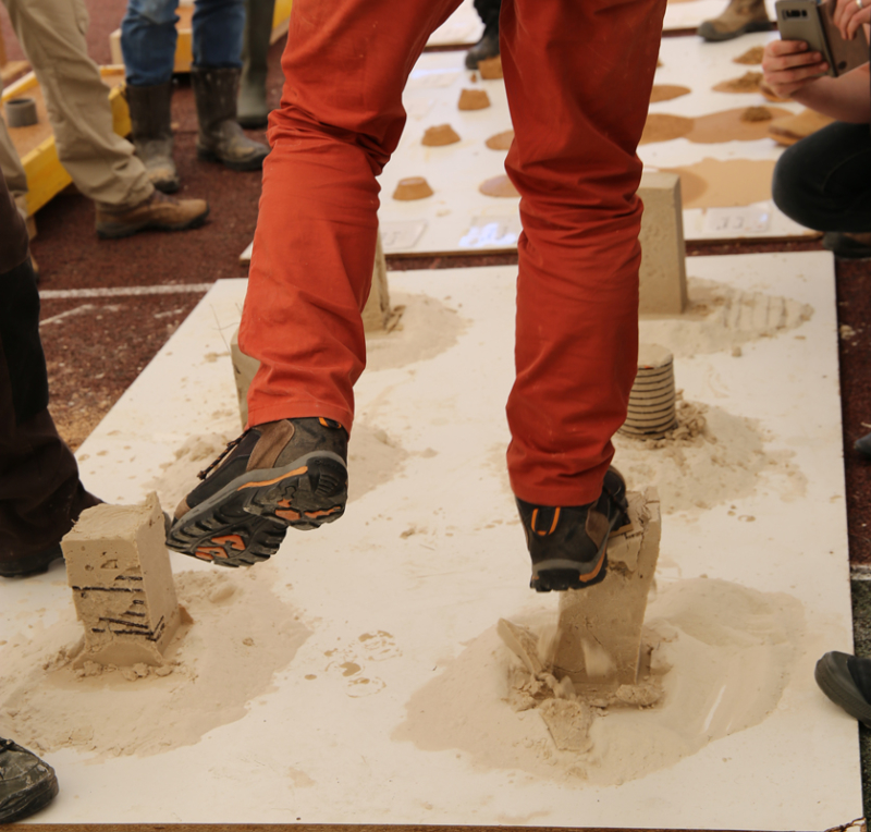 Deuxième édition de la formation professionnelle Construire en terre coulée à Chatenay-Malabry – crédits : amàco